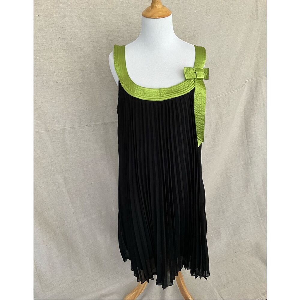 Amanda Lane Black and Green Dress size 18